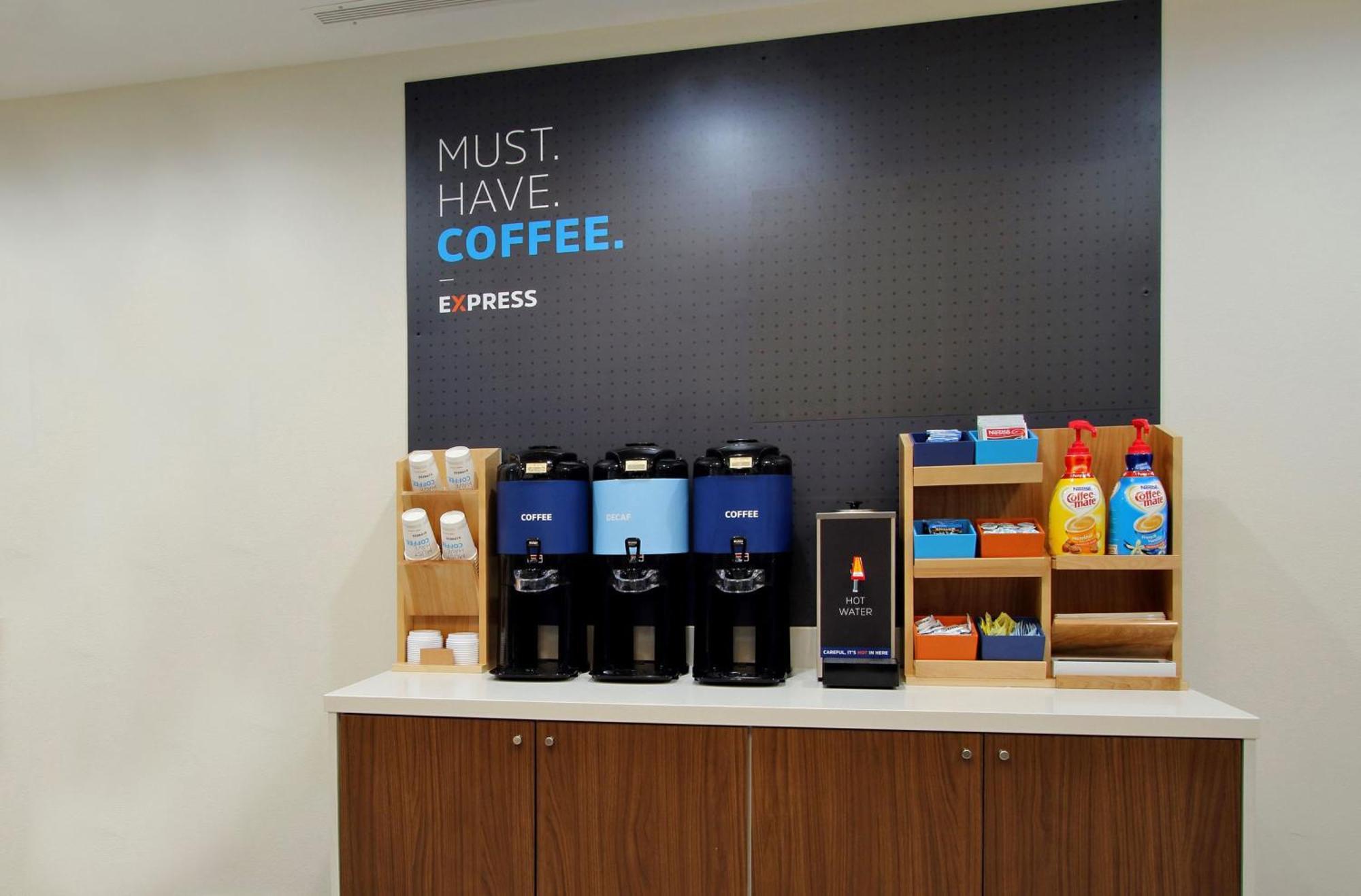 Holiday Inn Express Hotel & Suites Mount Airy By Ihg Ngoại thất bức ảnh