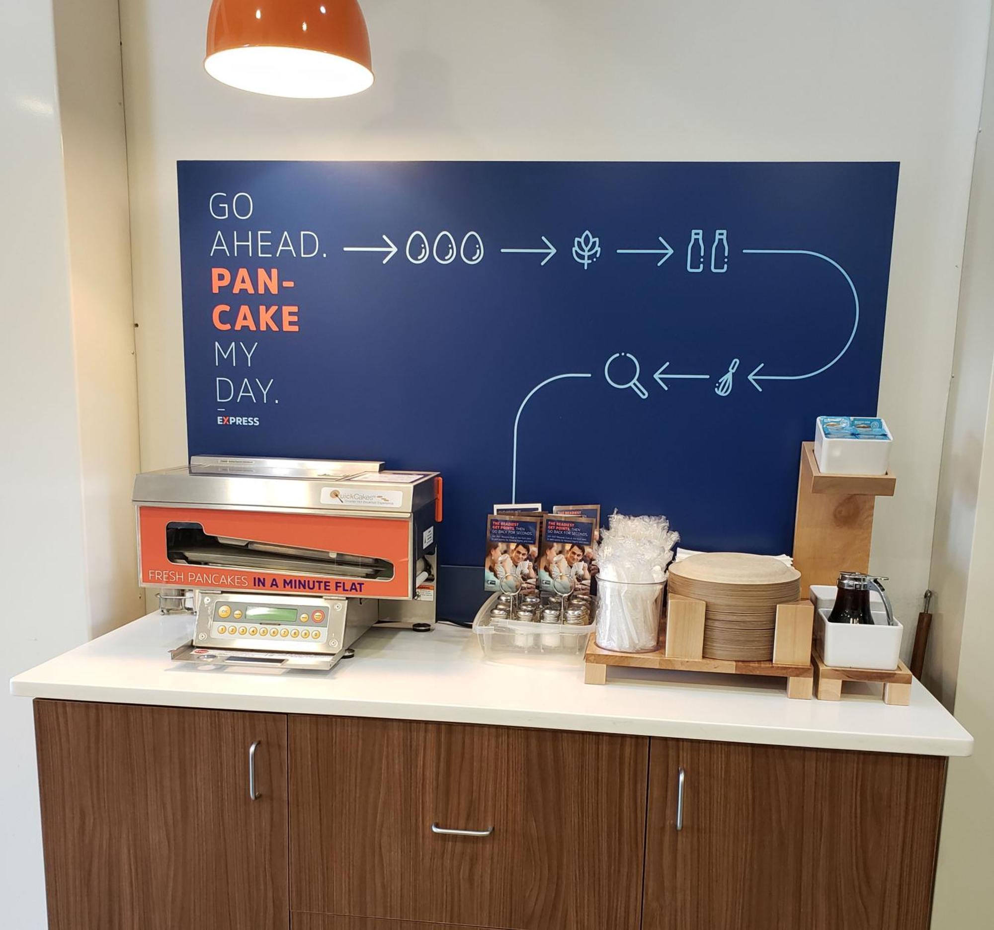 Holiday Inn Express Hotel & Suites Mount Airy By Ihg Ngoại thất bức ảnh