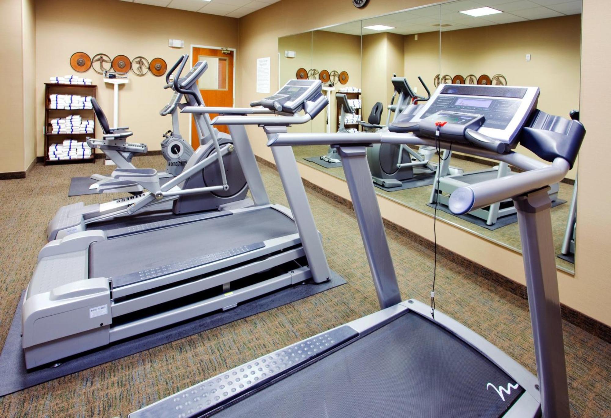 Holiday Inn Express Hotel & Suites Mount Airy By Ihg Ngoại thất bức ảnh