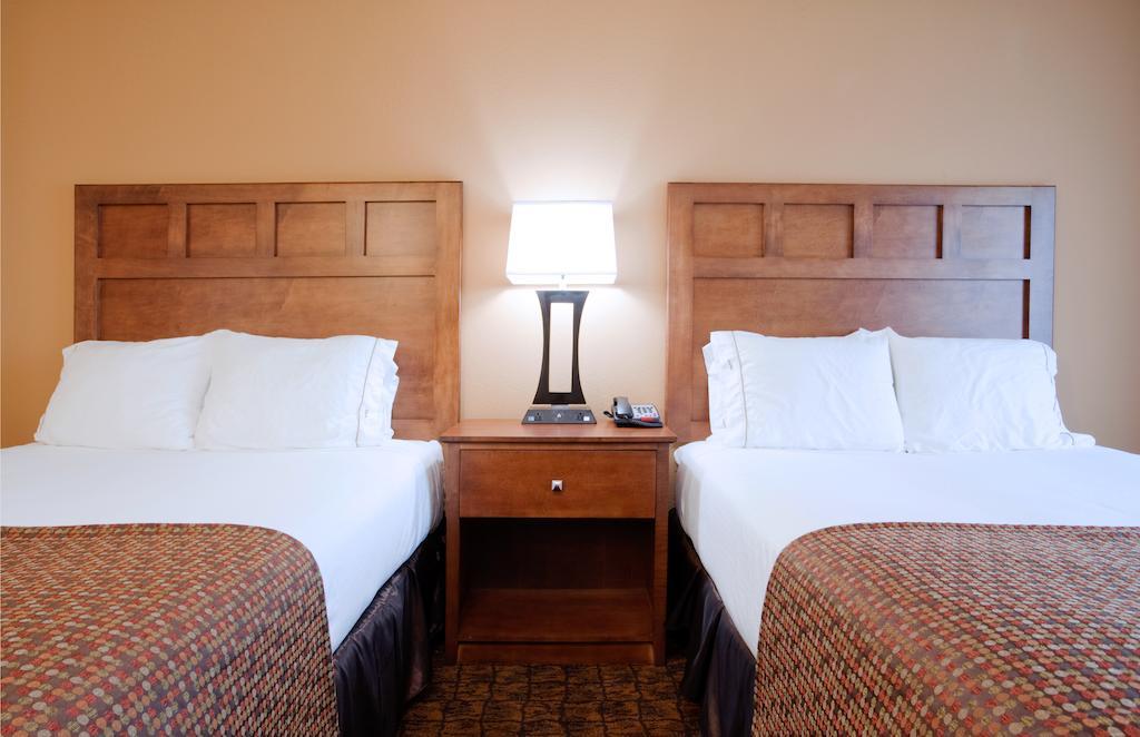 Holiday Inn Express Hotel & Suites Mount Airy By Ihg Phòng bức ảnh